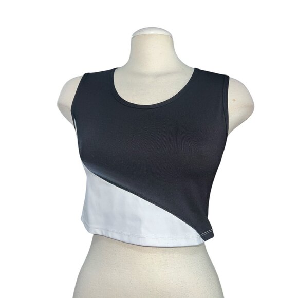 Halara White Wave Cropped Tank with Built in Bra Sz Medium Black & White Womens - Picture 1 of 6